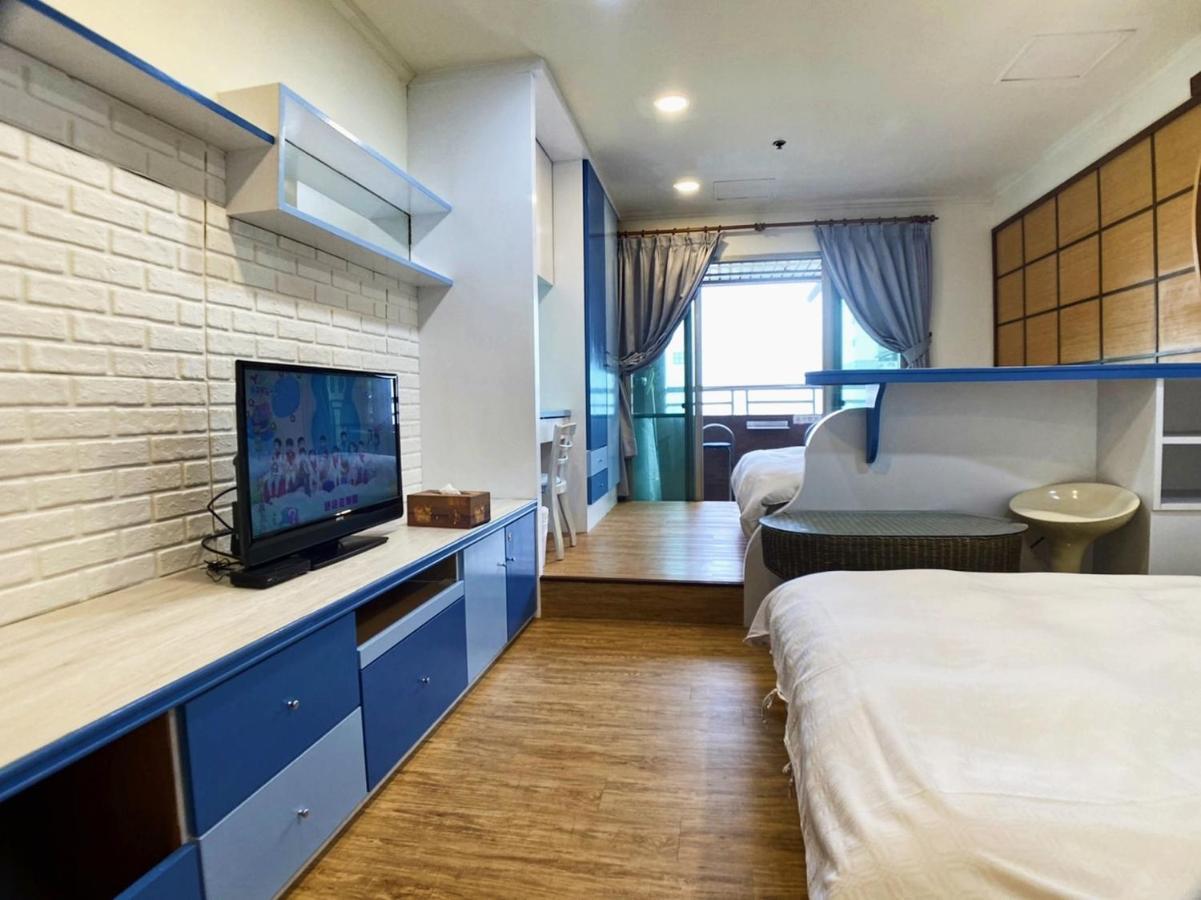Ct Theme Suite Kaohsiung Exterior photo